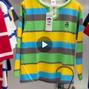 Boys top